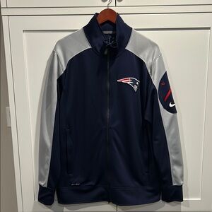 Nike NFL Logo New England Patriots Blue and Gray Bomber Jacket Size Large